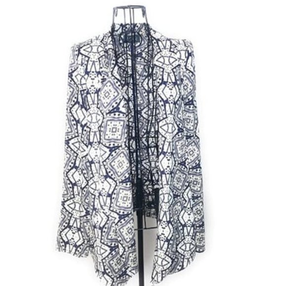 ASTR Women Open Front Black White Geometric Print Shawl Cardigan Blazer Medium - Picture 1 of 6